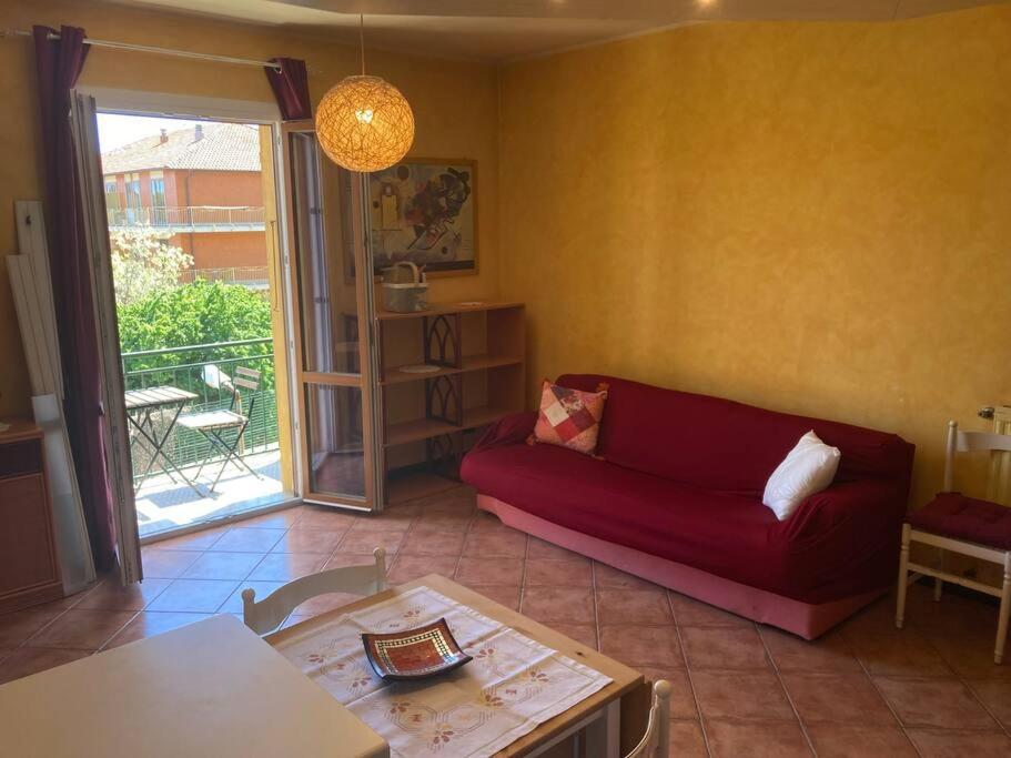 Casa Di Ro - Coloratissima A 300 Metri Dal Mare Apartment San Bartolomeo Al Mare Luaran gambar